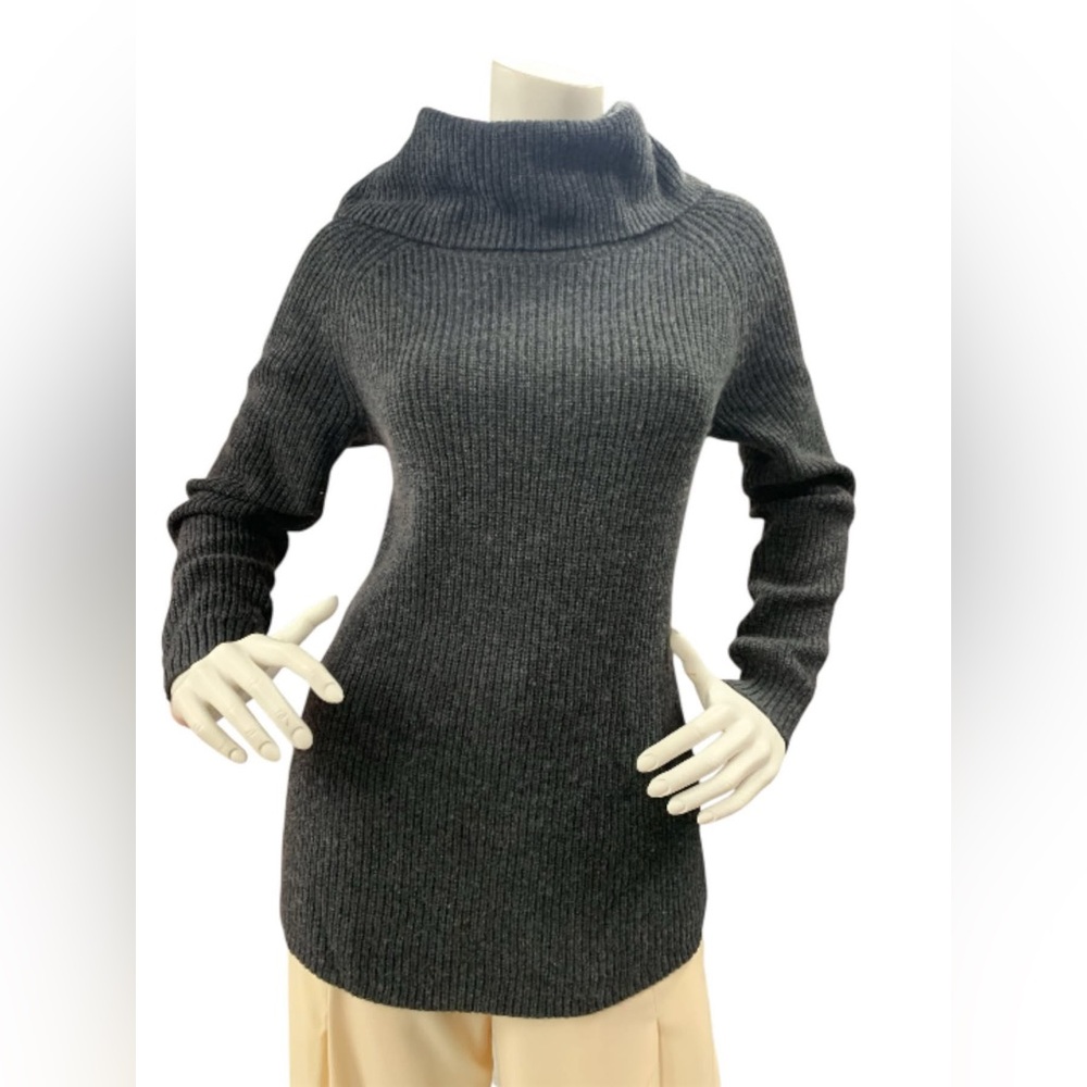 Tahari Size S